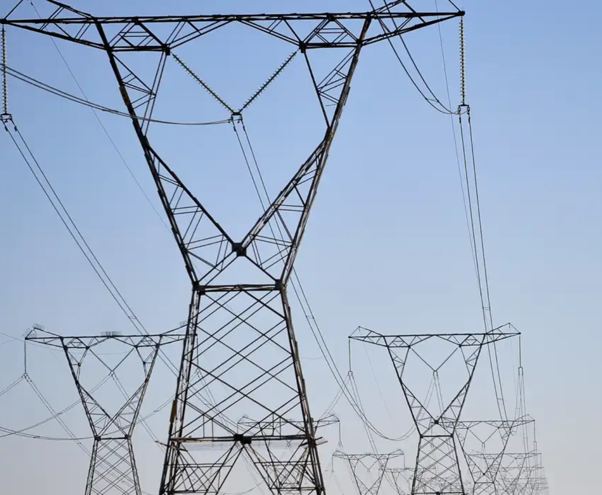 Outubro terá bandeira tarifária mais cara do sistema nas contas de luz