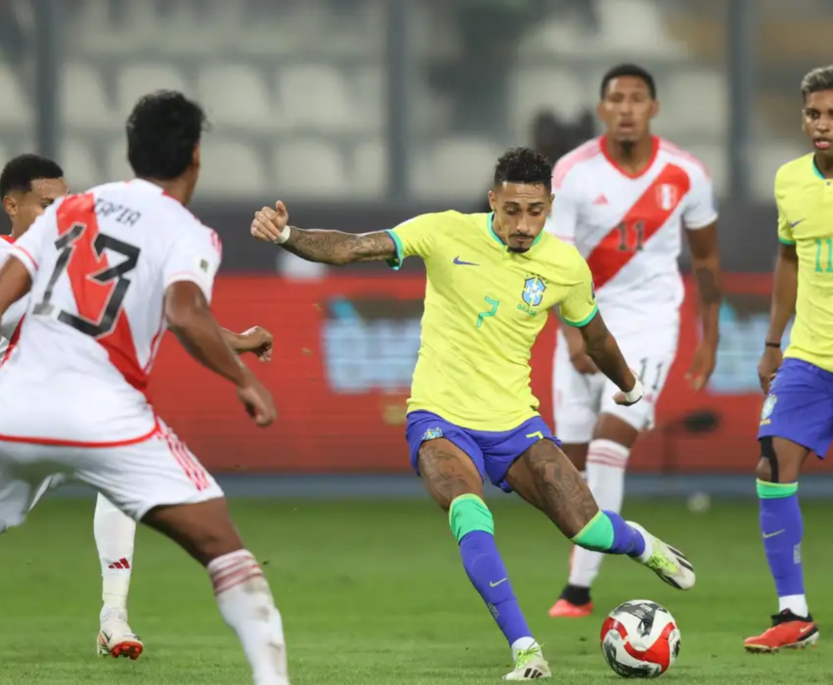 Brasil enfrenta seleção peruana em Brasília pelas Eliminatórias