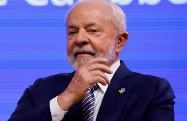 Lula pede à União Europeia que passe a apoiar processo de paz na Ucrânia