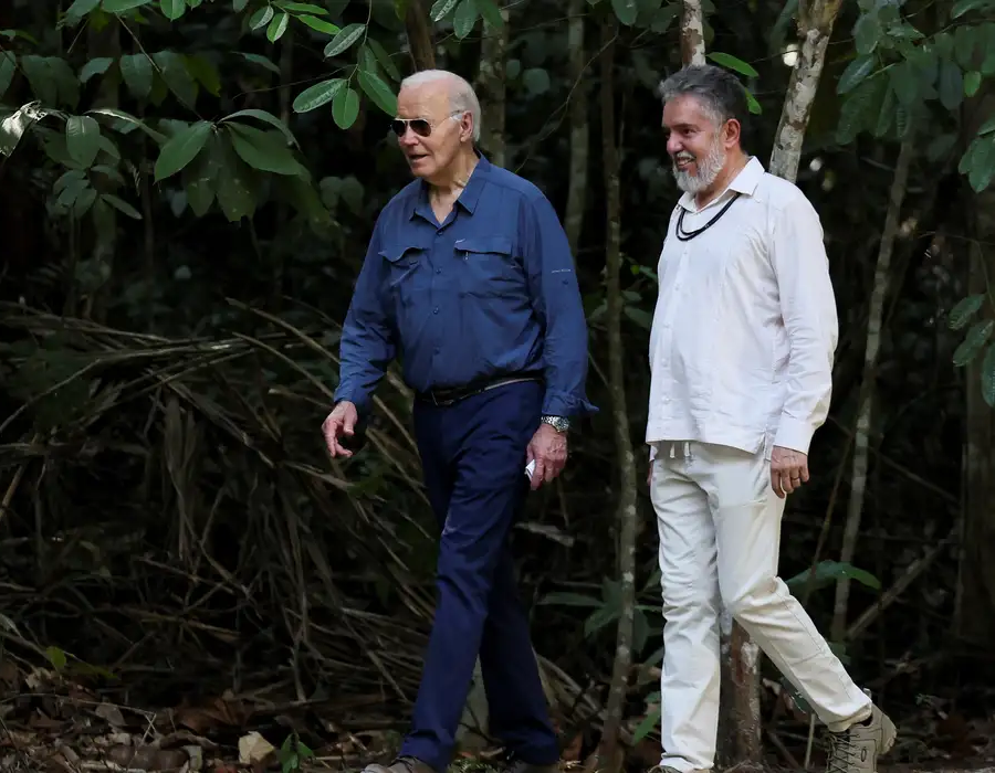 EUA formalizam apoio à conservação em visita de Biden à Amazônia