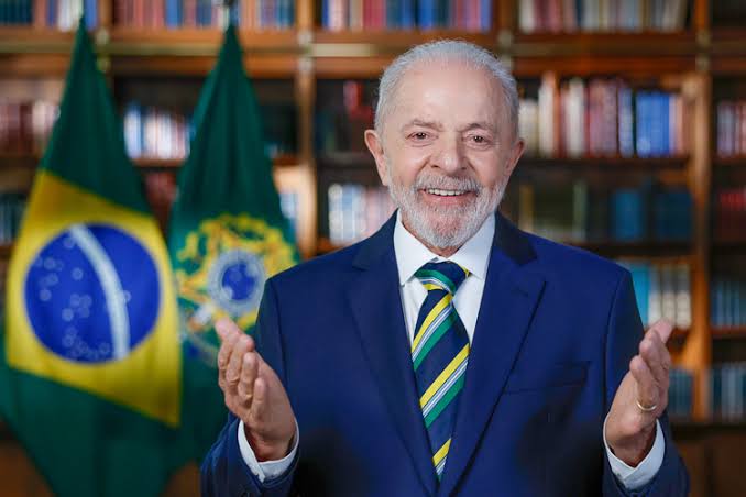 Lula diz que “o governo inteiro” trabalha para baixar o preço dos alimentos: “levamos a inflação muito a sério”