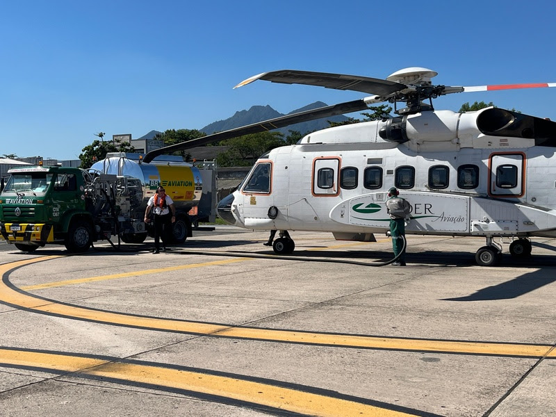 Líder Aviação faz 1º voo do setor no Brasil com combustível sustentável
