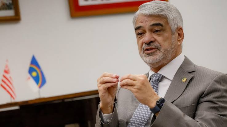 Resultado das eleições internas do PT deve ser anunciado até às 14h desta segunda (7)