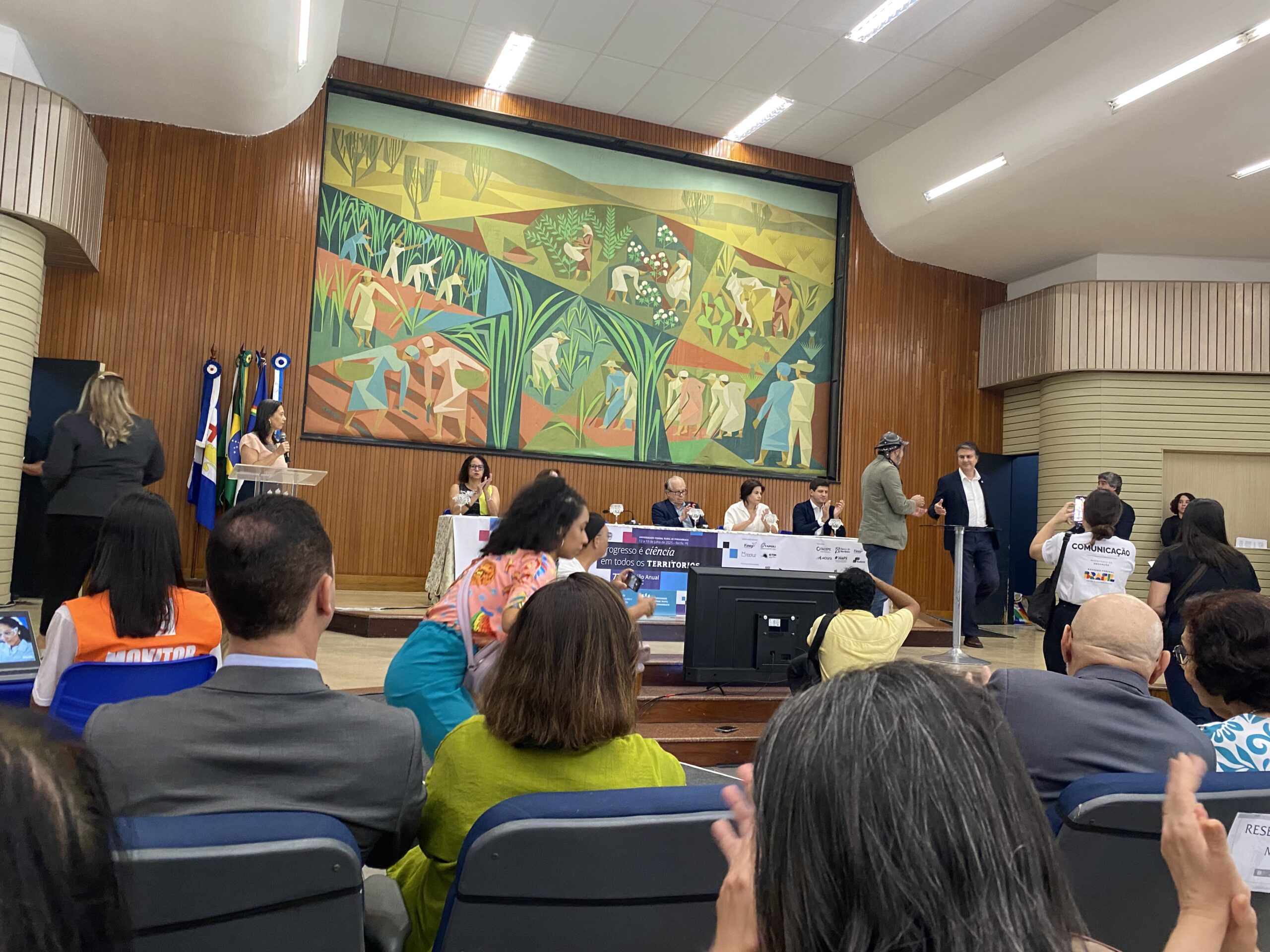 SBPC se posiciona contra PL ambiental de interesse do Agro tratando como de devastação