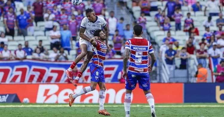 No Castelão, Bahia sai atrás, mas consegue o empate frente ao Fortaleza e segue no G4