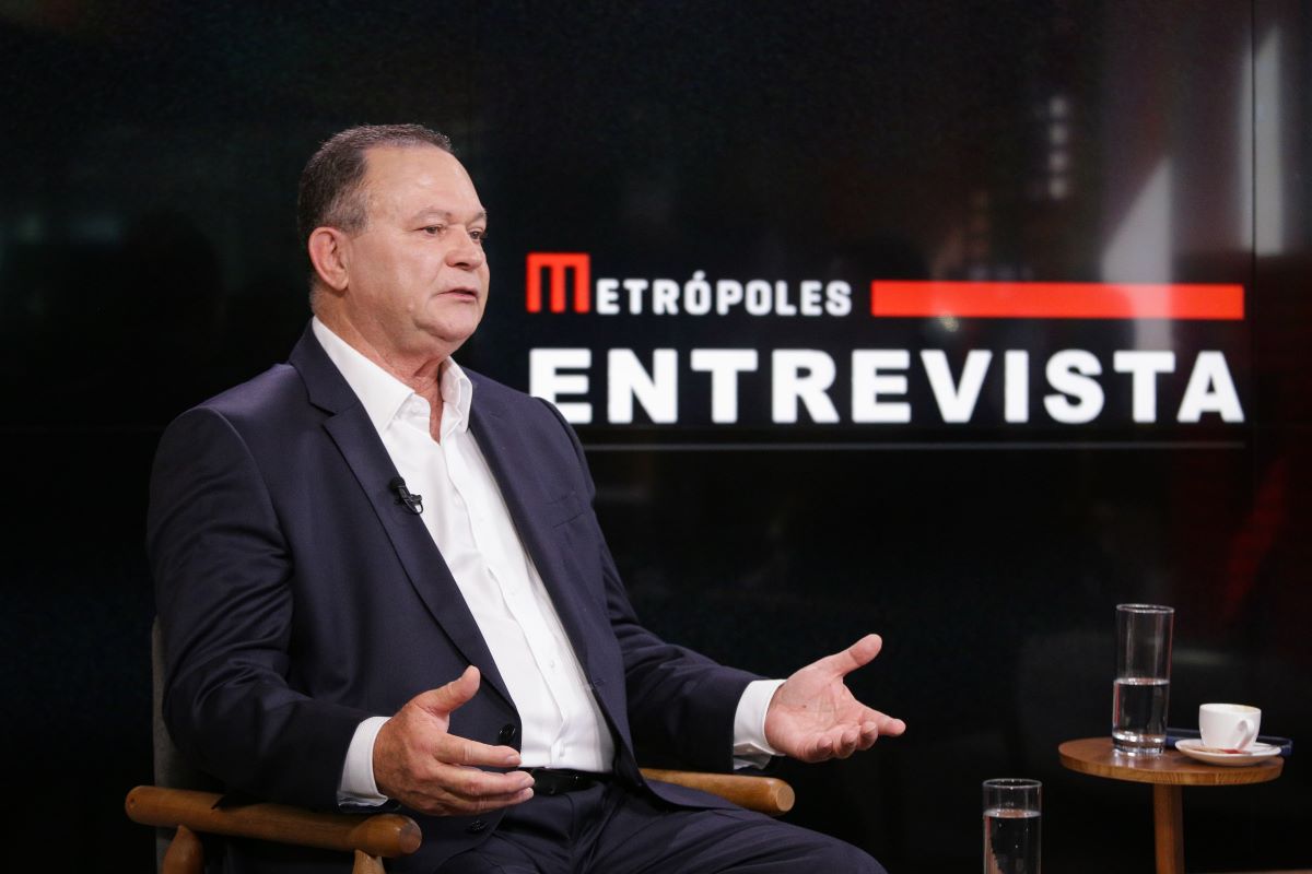 Carlos Brandão alerta para impactos do tarifaço de Trump e defende resposta conjunta com governo federal