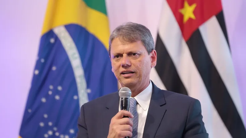 Inimigo comum: Tarcísio, Caiado e Ratinho veem direita unida em 2026