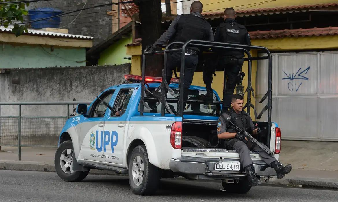 Estudo mostra que violência no Rio impacta aprendizagem de estudantes