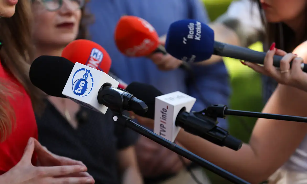 Entidade que financia imprensa pública nos EUA vai encerrar atividades