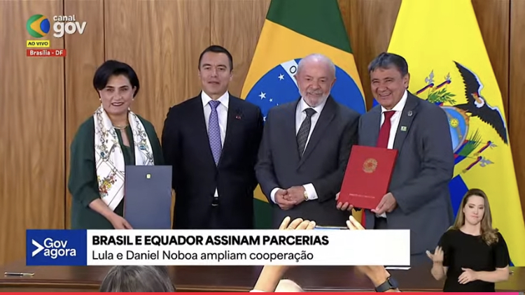 Lula recebe Noboa no Planalto e aprofunda integração bilateral