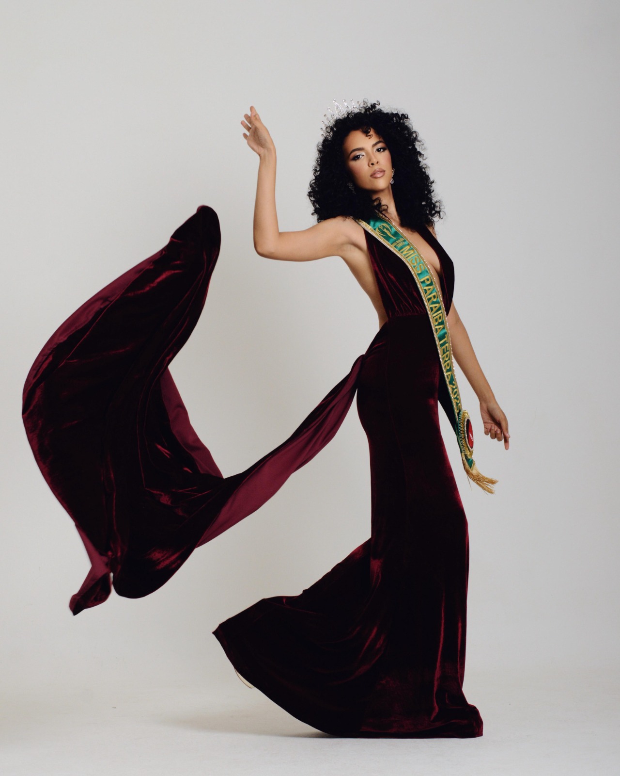 Exclusivo: Miss Paraíba Terra 2025 quer usar título em defesa de projetos sociais e empreendedorismo feminino