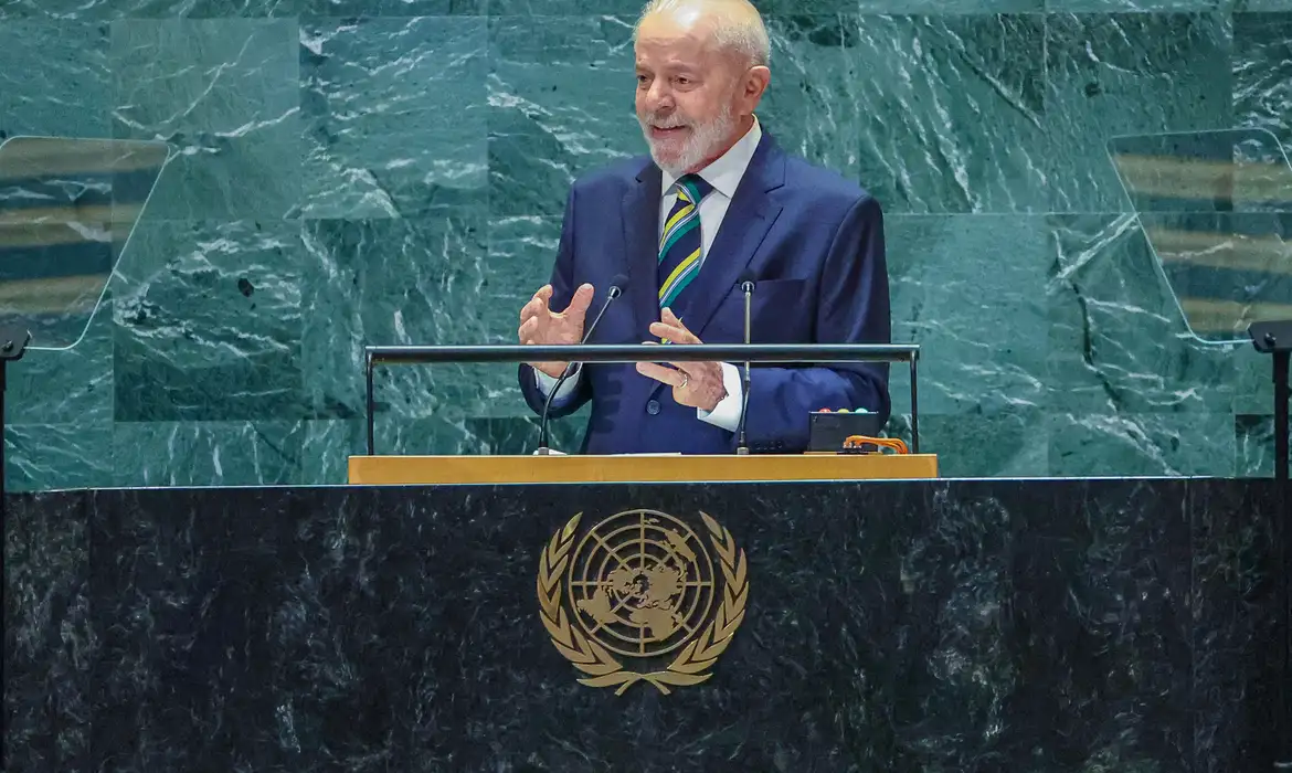 OPINIÃO WS – Lula conquista empatia na ONU, até de Trump, ao discursar com performance de estadista