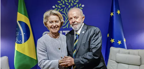 Ursula von der Leyen destaca parceria com Lula e apoio da UE à COP30