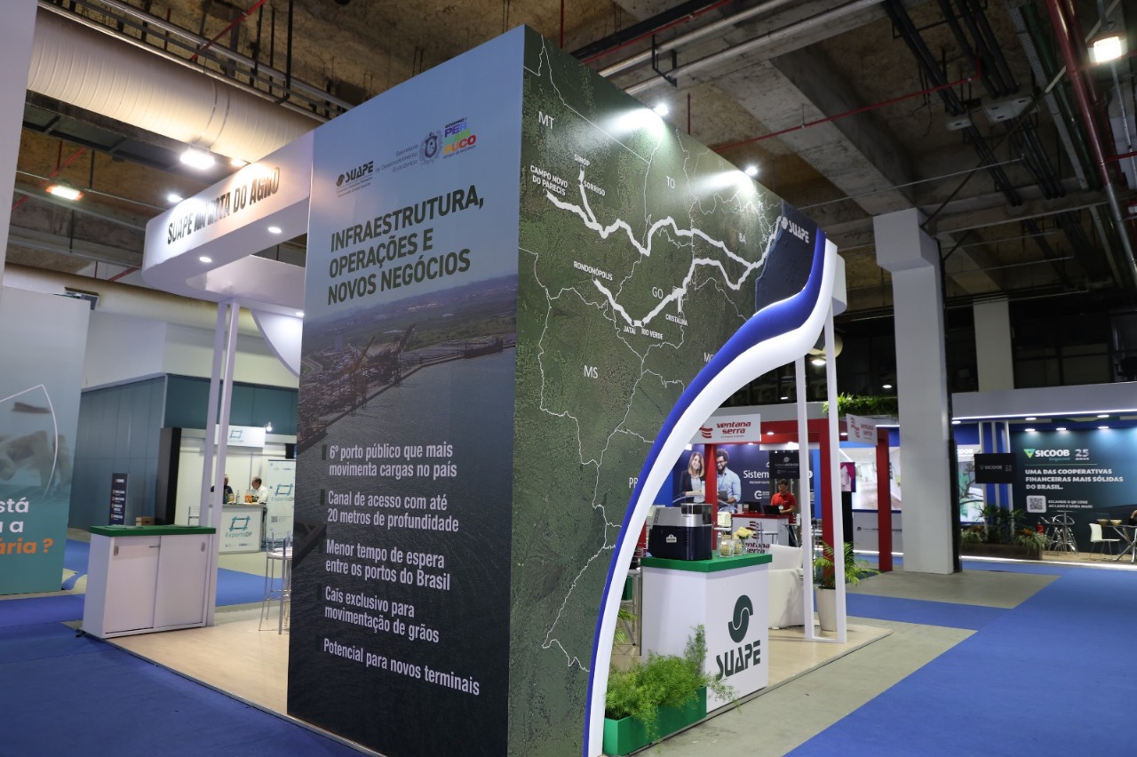 Suape mira novas parcerias no agronegócio durante a Ficomex 2025