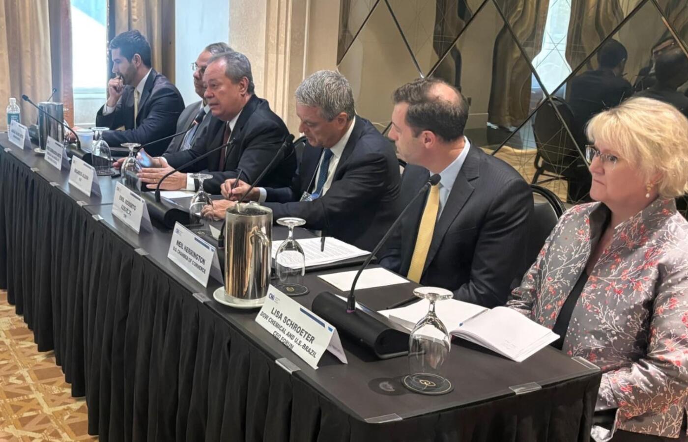 Tarifaço: Missão empresarial aos EUA foi “positiva”, avalia presidente da CNI