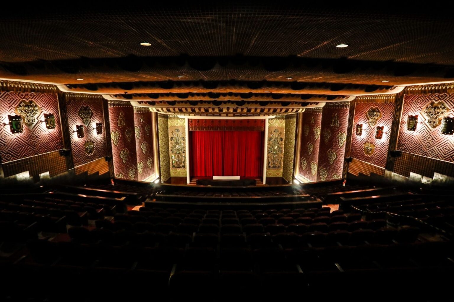 Cinema São Luiz exibe pré-estreia nacional do filme “O Agente Secreto”