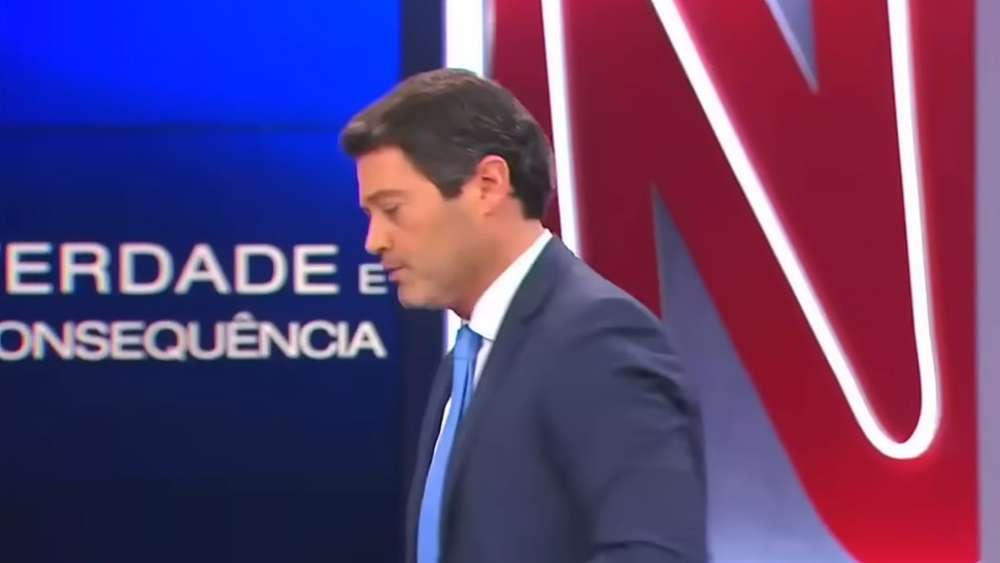 Líder de extrema direita abandona entrevista ao vivo irritado com deboche de comentarista