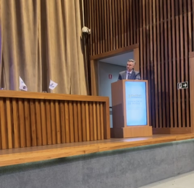 Presidente do CONFEA destaca governadores engenheiros de SP e Paraíba, de ideologias diferentes, na concretização de obras