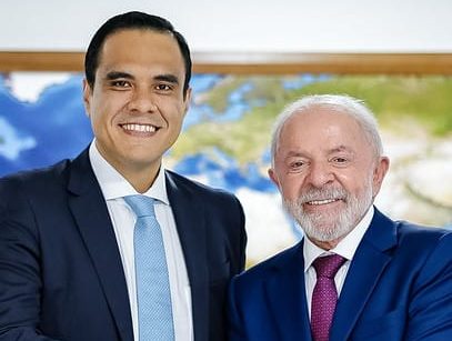Lula confirma paraibano Gustavo Feliciano no Ministério do Turismo e marca posse para terça-feira