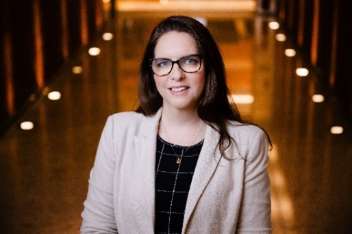 Em São Paulo, Roberta Soares assume presidência do Conselho Diretor da ABAL