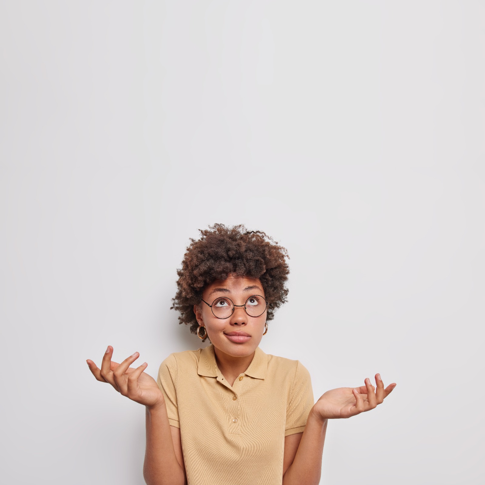 Incerteza foi considerada a palavra de 2025 no Brasil