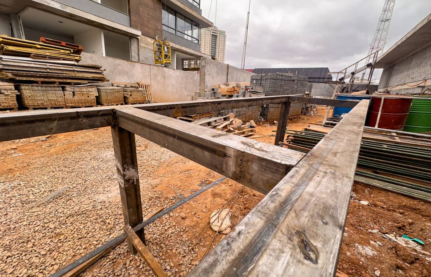 Construção civil: alta carga tributária é empecilho maior que taxas de juros, diz sondagem da CNI