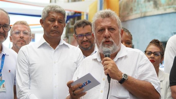 CAIXA recebe chaves do Palacete Saldanha para instalação da maior unidade cultural do banco no país