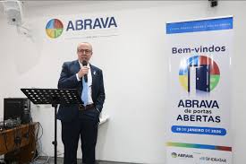 Setor de ventilação, ar condicionado e refrigeração no Brasil teve faturamento da ordem de R$ 50,15 bilhões em 2025