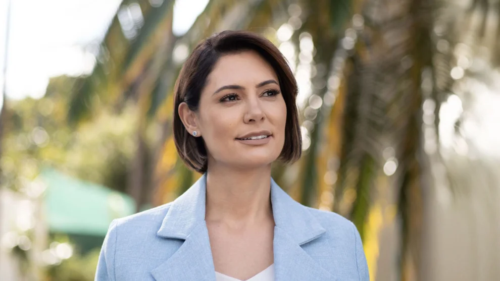 Michelle é a mosca  na sopa dos Bolsonaros, por José Natal