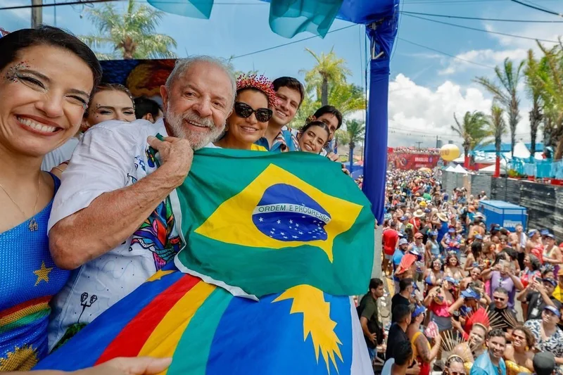 Recife e Salvador têm Lula como protagonista nos camarotes