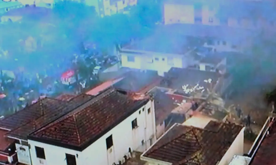 Perícia judicial tem início em ação que questiona causas da morte de Eduardo Campos