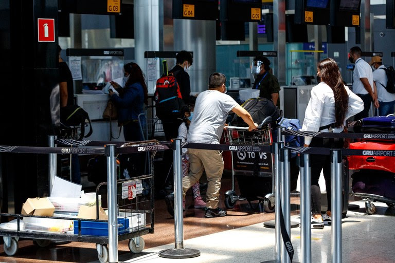 Aeroportos brasileiros tem alta na movimentação entre janeiro e março.